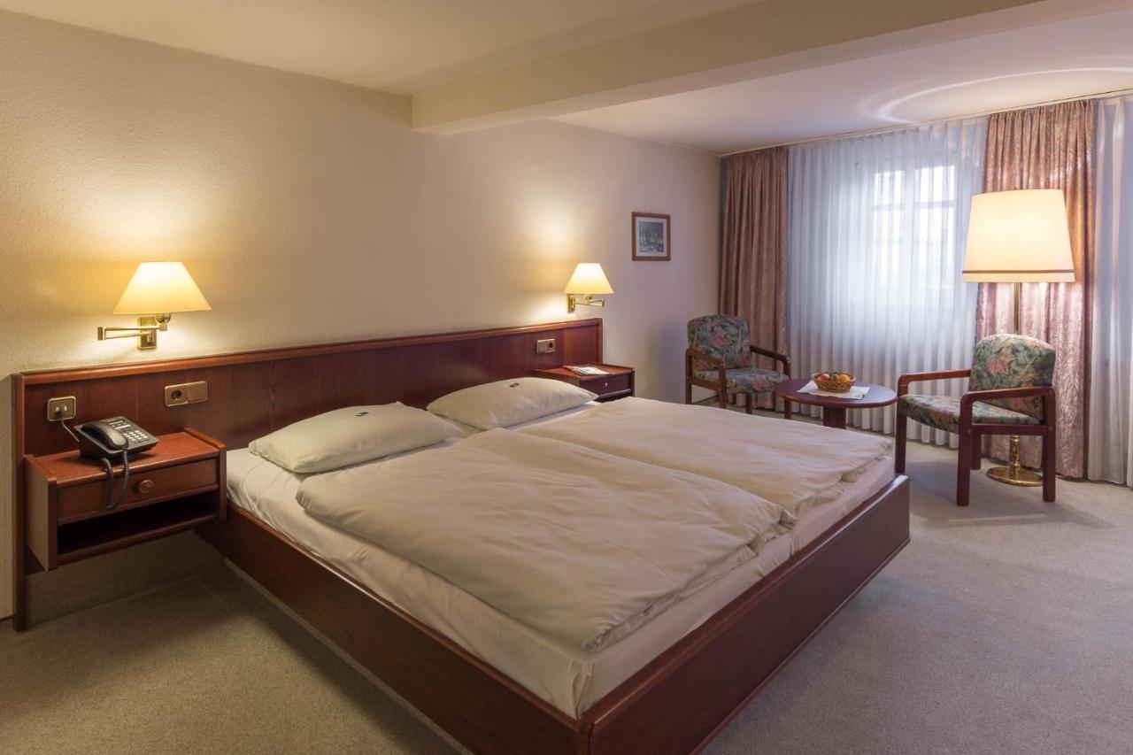 Hotel Altdeutsche Weinstuben Freyburg Zewnętrze zdjęcie